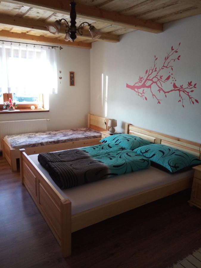 Drevenica Mak Oliver Kvacany Bagian luar foto