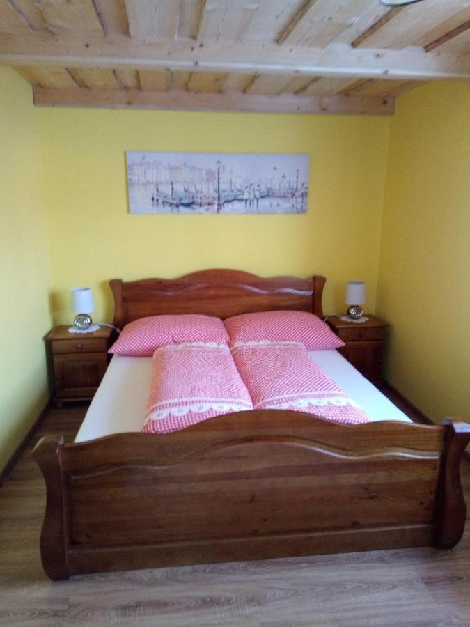 Drevenica Mak Oliver Kvacany Bagian luar foto